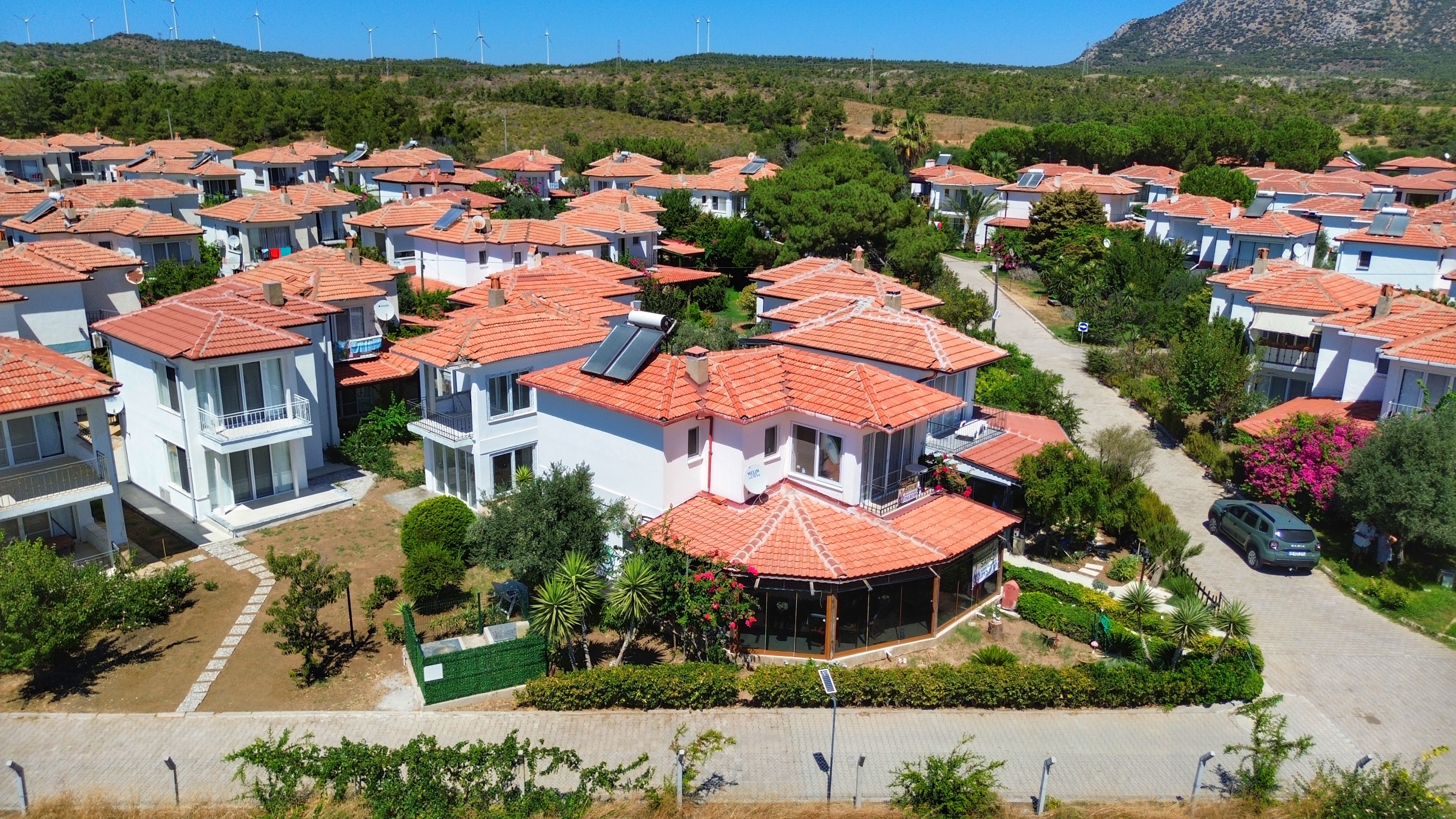 Raykent Sitesi | En Ön Sırada Deniz Manzaralı Alt+Üst 2 Daire