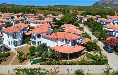 Raykent Sitesi | En Ön Sırada Deniz Manzaralı Alt+Üst 2 Daire