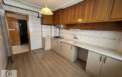 Century21 Net'ten Kıbrıs Şehitleri Caddesinde 3+1 Kiralık Daire