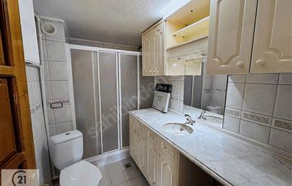 Century21 Net'ten Kıbrıs Şehitleri Caddesinde 3+1 Kiralık Daire