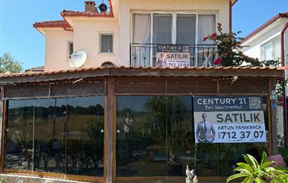 Raykent Sitesi | En Ön Sırada Deniz Manzaralı Alt+Üst 2 Daire