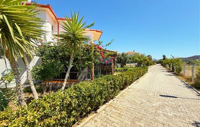 Raykent Sitesi | En Ön Sırada Deniz Manzaralı Alt+Üst 2 Daire