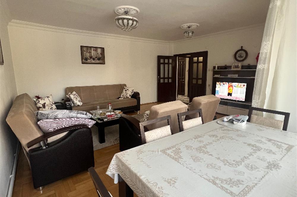 BEŞKAVAKLAR MAHALLESİ 3+1 SATILIK DAİRE