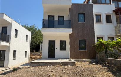 Gümüşlük Çukurbük Halk Plajına 500m Yürüme Yakınlığında Müstakil Havuzlu Yeni Dubleks 3+1 Villa