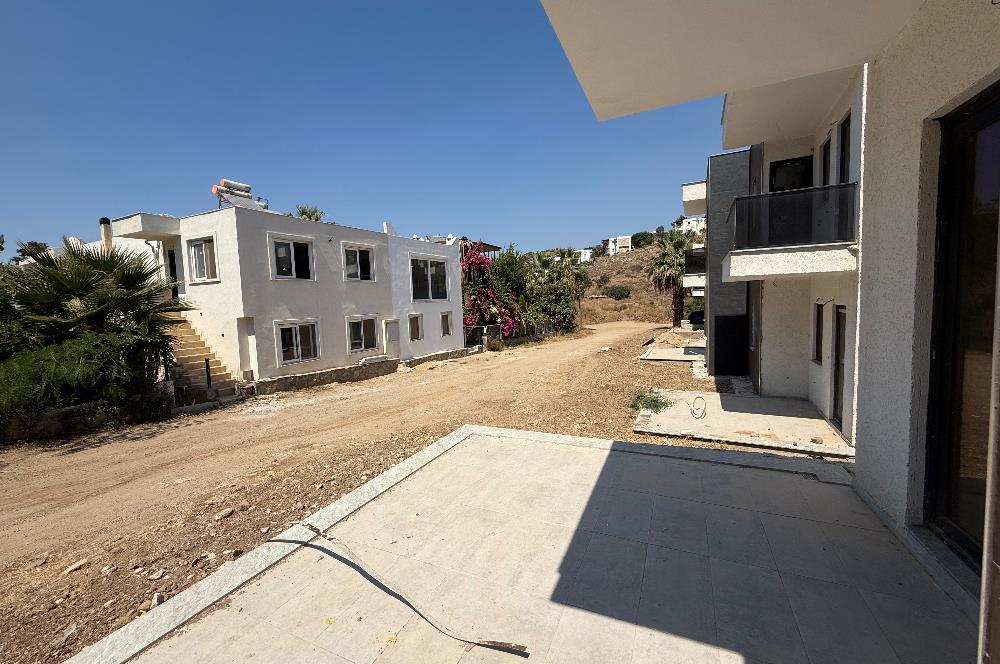 Gümüşlük Çukurbük Halk Plajına 500m Yürüme Yakınlığında Müstakil Havuzlu Yeni Dubleks 3+1 Villa