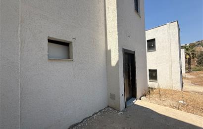Gümüşlük Çukurbük Halk Plajına 500m Yürüme Yakınlığında Müstakil Havuzlu Yeni Dubleks 3+1 Villa