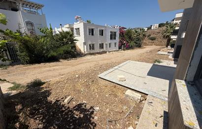 Gümüşlük Çukurbük Halk Plajına 500m Yürüme Yakınlığında Müstakil Havuzlu Yeni Dubleks 3+1 Villa