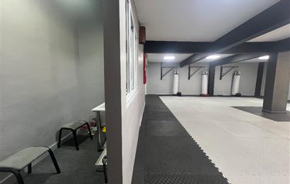 Kağıthane Talatpaşa Ana Cadde Üzerinden 2 Katlı Satılık Dükkan 