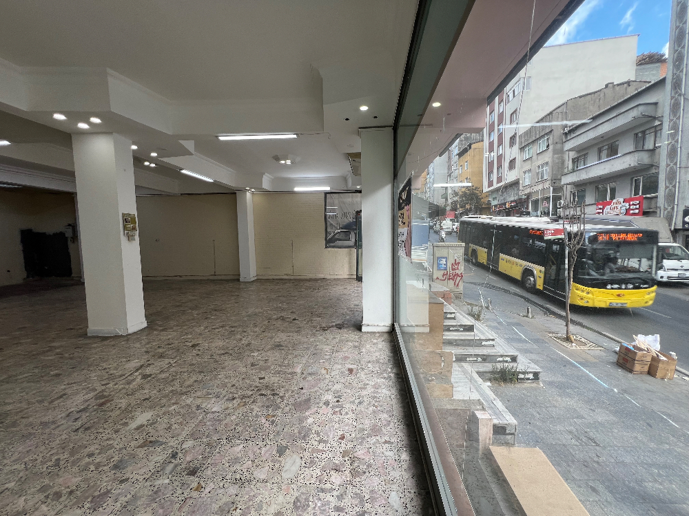 Kağıthane Talatpaşa Ana Cadde Üzerinden 2 Katlı Satılık Dükkan 