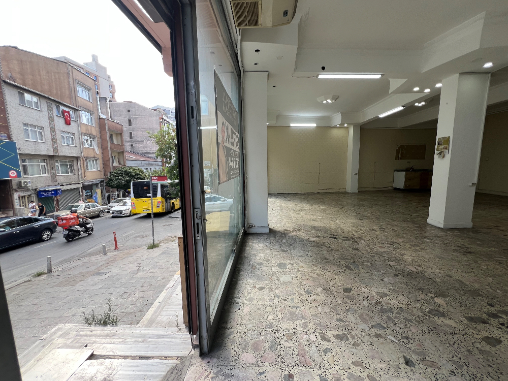 Kağıthane Talatpaşa Ana Cadde Üzerinden 2 Katlı Satılık Dükkan 