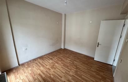 CENTURY 21'DEN ŞİRİNEVLER MAHALLESİNDE GENİŞ,KULLANIŞLI,FERAH
