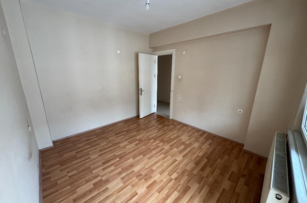 CENTURY 21'DEN ŞİRİNEVLER MAHALLESİNDE GENİŞ,KULLANIŞLI,FERAH