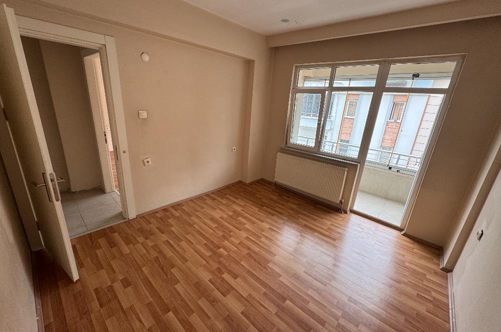 CENTURY 21'DEN ŞİRİNEVLER MAHALLESİNDE GENİŞ,KULLANIŞLI,FERAH