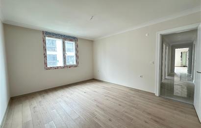 Tuzla Marinaya Komşu, Prestijli Sitede Lüks 3+1 Satılık Daire