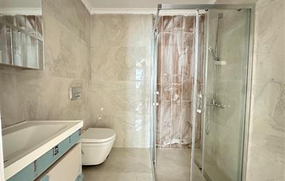 Tuzla Marinaya Komşu, Prestijli Sitede Lüks 3+1 Satılık Daire
