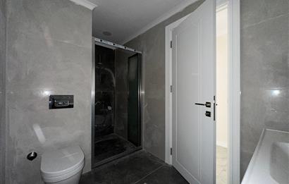 Tuzla Marinaya Komşu, Prestijli Sitede Lüks 3+1 Satılık Daire