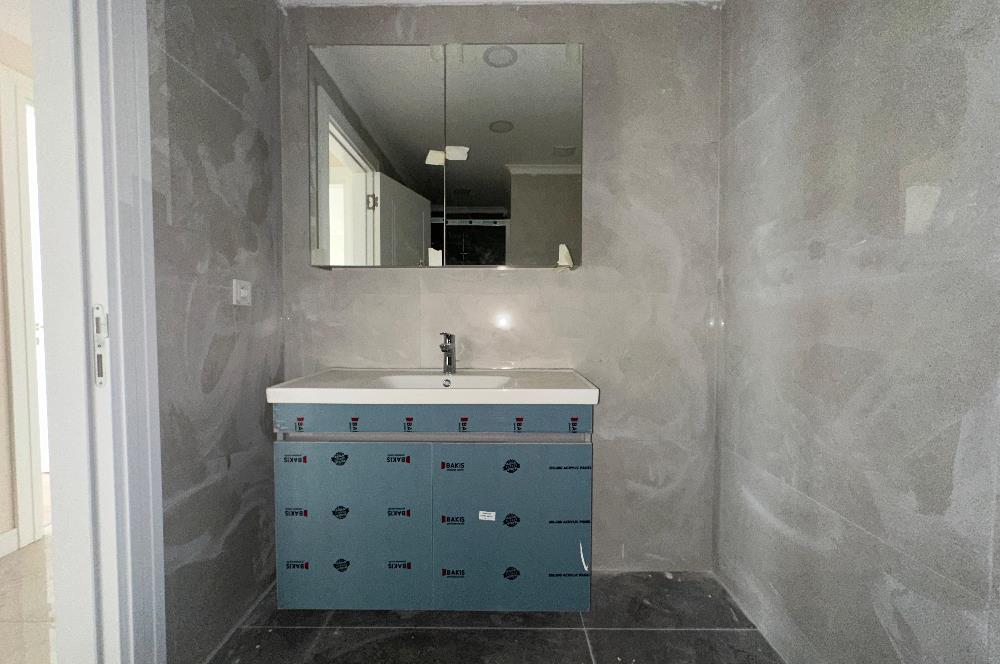 Tuzla Marinaya Komşu, Prestijli Sitede Lüks 3+1 Satılık Daire