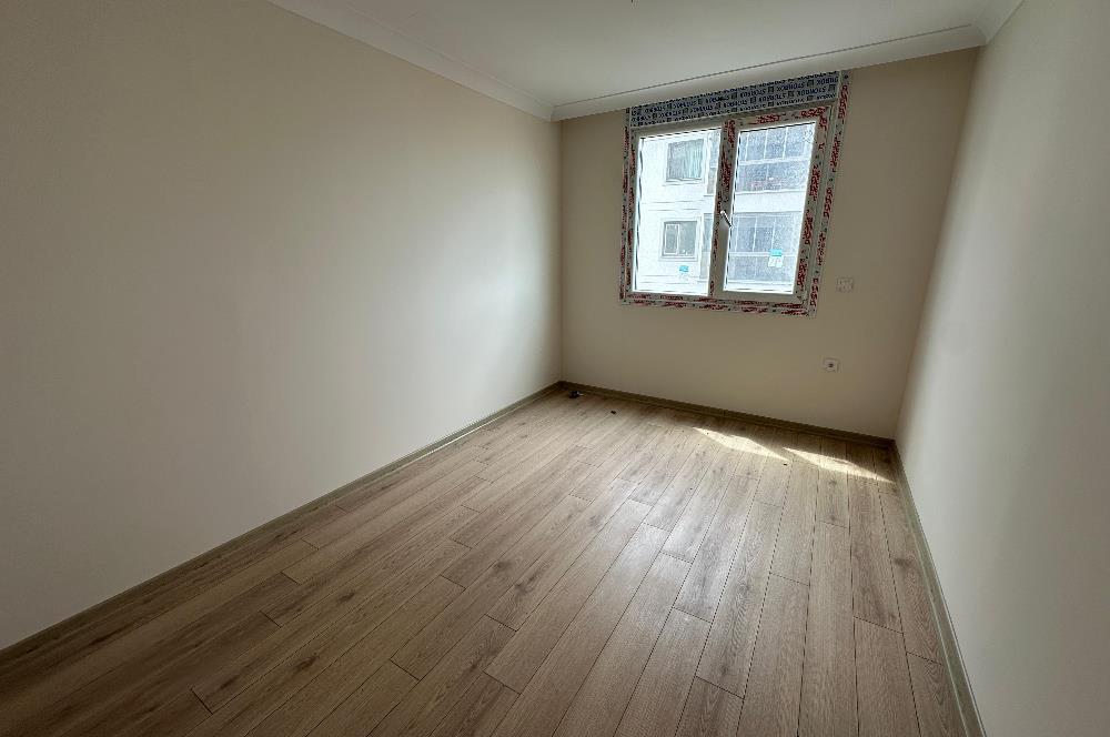 Tuzla Marinaya Komşu, Prestijli Sitede Lüks 3+1 Satılık Daire