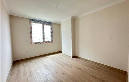 Tuzla Marinaya Komşu, Prestijli Sitede Lüks 3+1 Satılık Daire