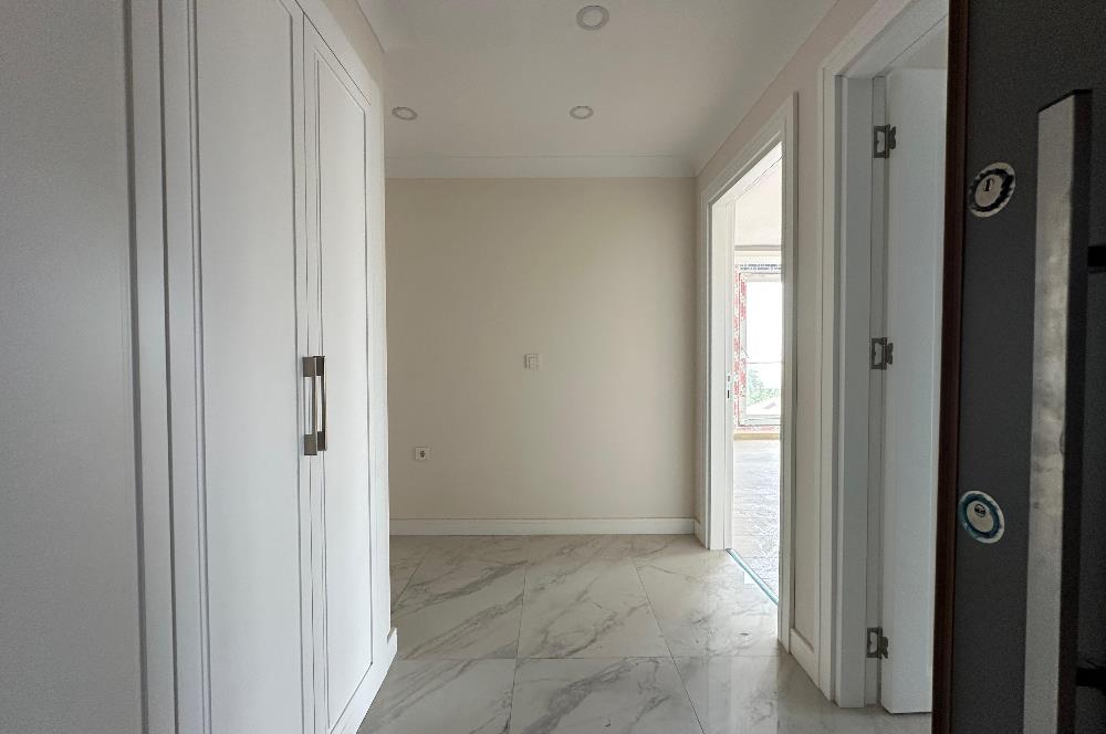Tuzla Marinaya Komşu, Prestijli Sitede Lüks 3+1 Satılık Daire