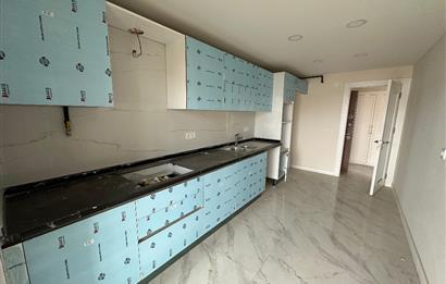 Tuzla Marinaya Komşu, Prestijli Sitede Lüks 3+1 Satılık Daire