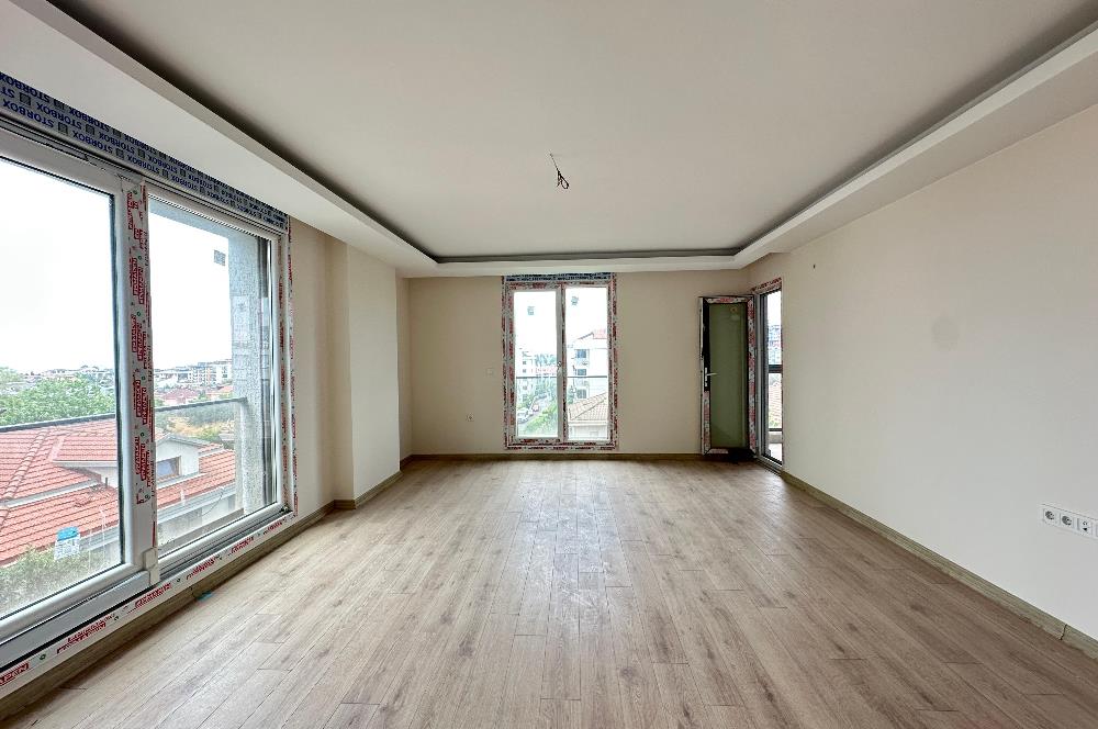 Tuzla Marinaya Komşu, Prestijli Sitede Lüks 3+1 Satılık Daire
