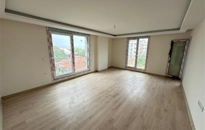Tuzla Marinaya Komşu, Prestijli Sitede Lüks 3+1 Satılık Daire