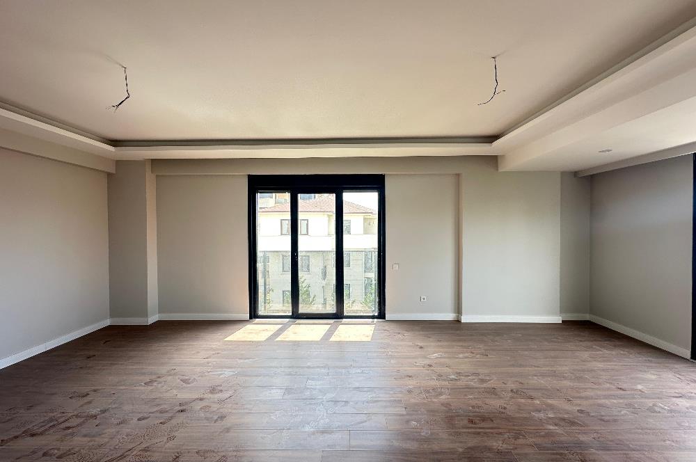 Tuzla Postane Mah. Sıfır Proje Kapalı Otopark 4+1 Satılık Daire