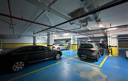 Tuzla Marinaya Komşu, Prestijli Sitede Lüks 3+1 Satılık Daire