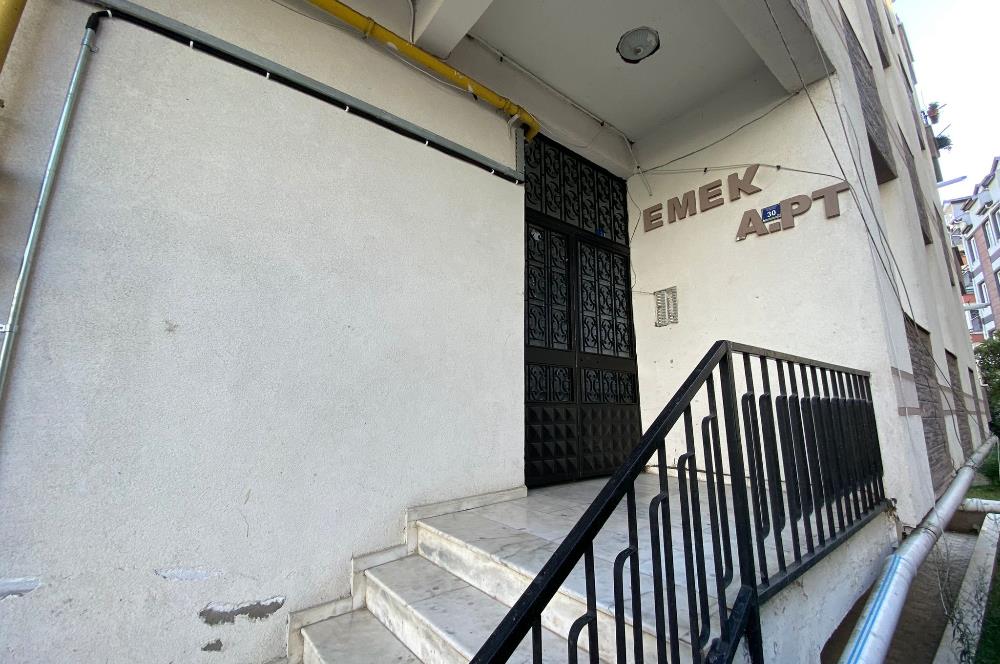 CENTURY 21'DEN KARŞIYAKA'DA 2+1 SATILIK FIRSAT DAİRE