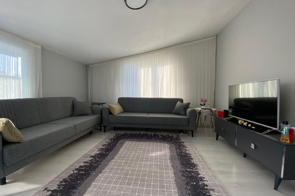 CENTURY 21'DEN KARŞIYAKA'DA 2+1 SATILIK FIRSAT DAİRE