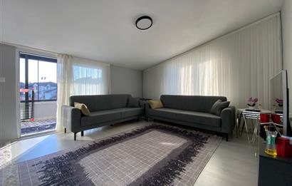CENTURY 21'DEN KARŞIYAKA'DA 2+1 SATILIK FIRSAT DAİRE