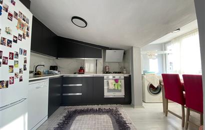CENTURY 21'DEN KARŞIYAKA'DA 2+1 SATILIK FIRSAT DAİRE