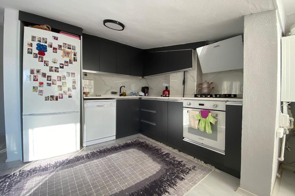 CENTURY 21'DEN KARŞIYAKA'DA 2+1 SATILIK FIRSAT DAİRE