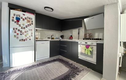 CENTURY 21'DEN KARŞIYAKA'DA 2+1 SATILIK FIRSAT DAİRE