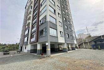 KAŞÜSTÜN'DE LARA PARK SİTESİN'DE SATILIK DAİRE