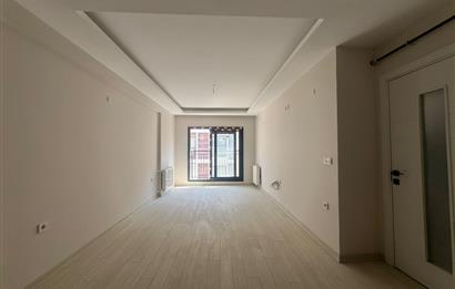 Karşıyaka Örnekköy'de Sıfır,Masrafsız 3+1 Kiralık Daire