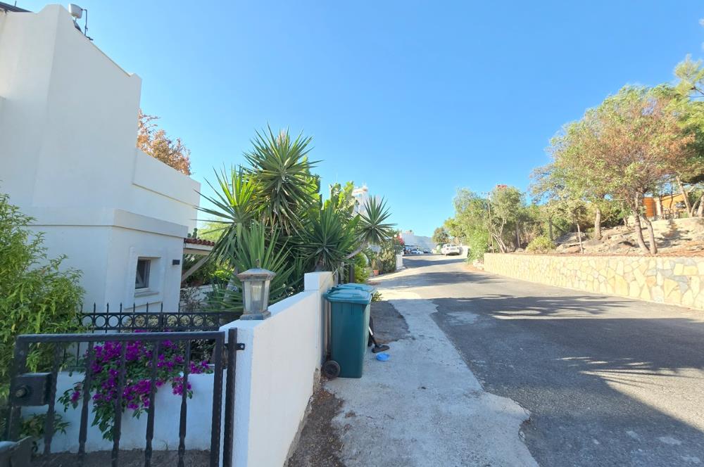 Bodrum-Bitez 3+1 deniz manzaralı satılık dubleks villa