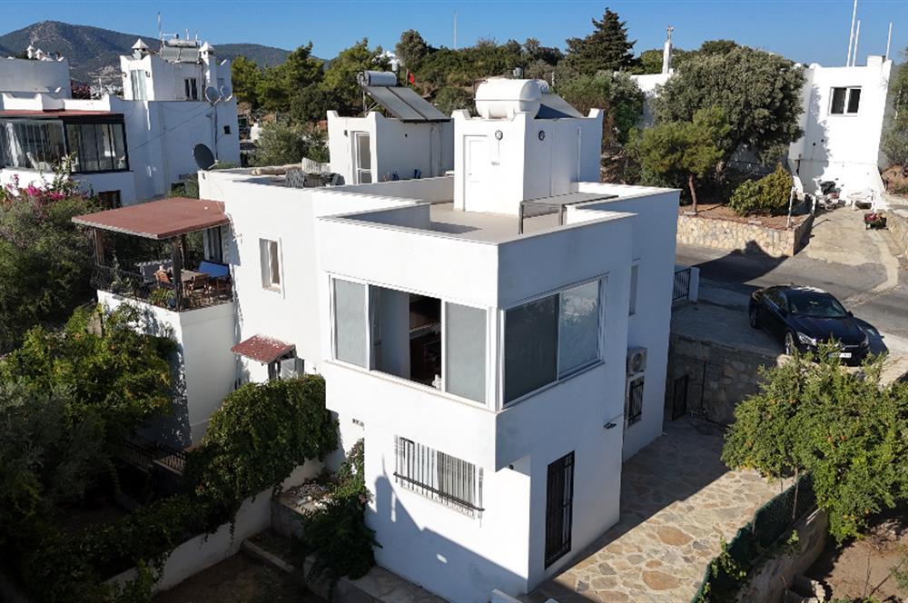 Bodrum-Bitez 3+1 deniz manzaralı satılık dubleks villa