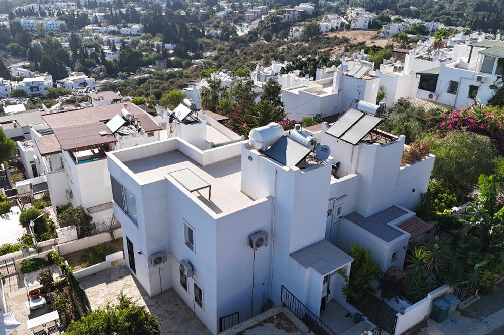 Bodrum-Bitez 3+1 deniz manzaralı satılık dubleks villa