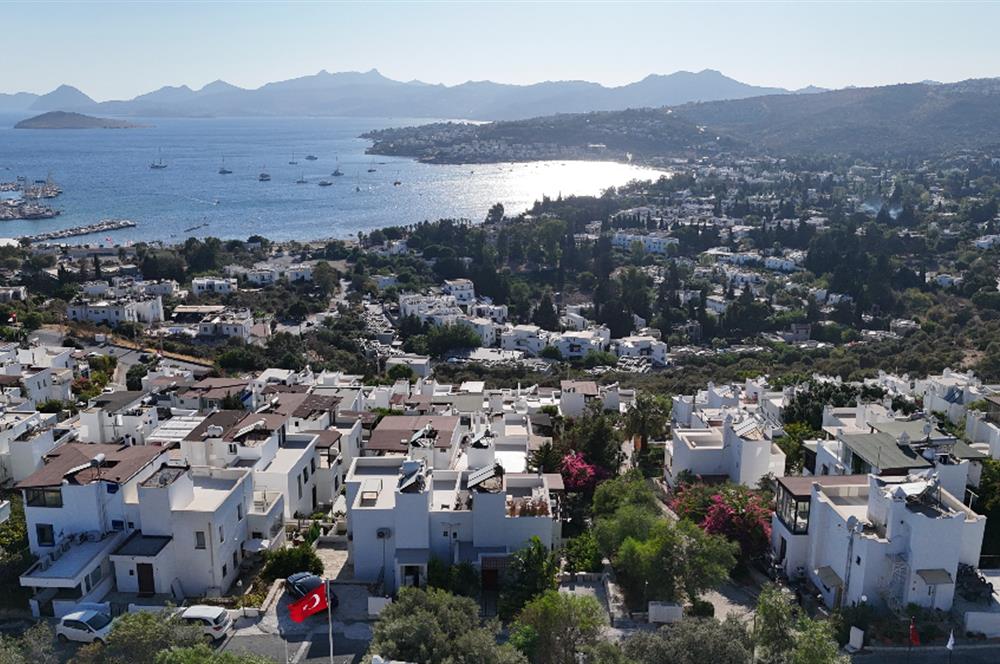 Bodrum-Bitez 3+1 deniz manzaralı satılık dubleks villa