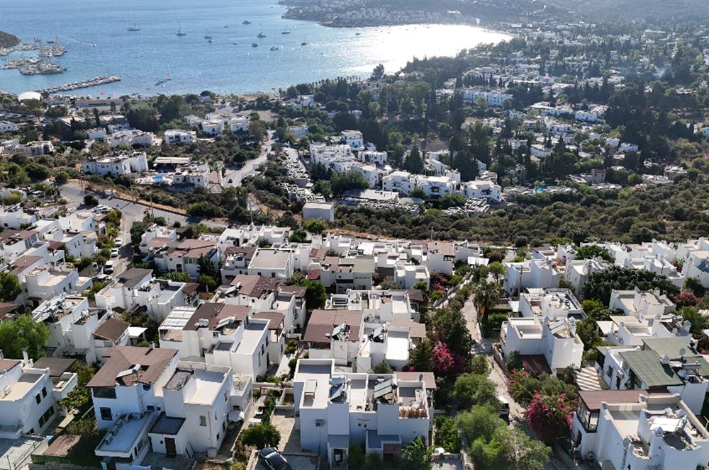 Bodrum-Bitez 3+1 deniz manzaralı satılık dubleks villa