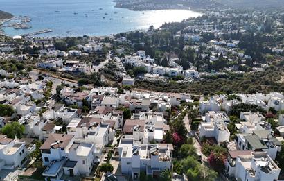 Bodrum-Bitez 3+1 deniz manzaralı satılık dubleks villa