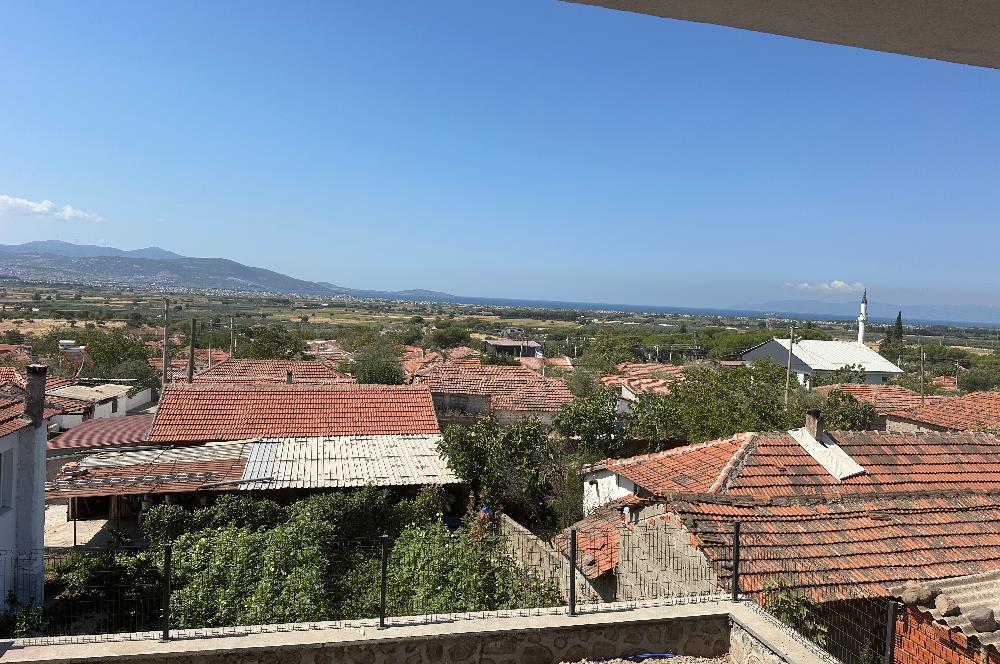 Dikili İslamlarda Deniz Manzaralı villa