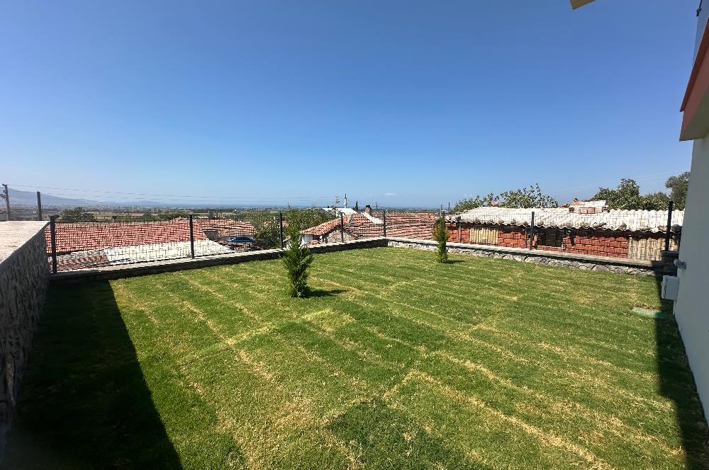Dikili İslamlarda Deniz Manzaralı villa