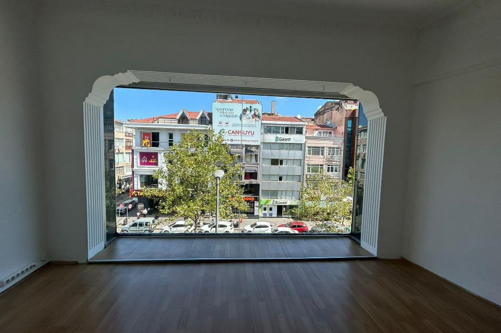 İST / FATİH FEVZİPAŞA CAD. MÜKEMMEL İŞYERİ