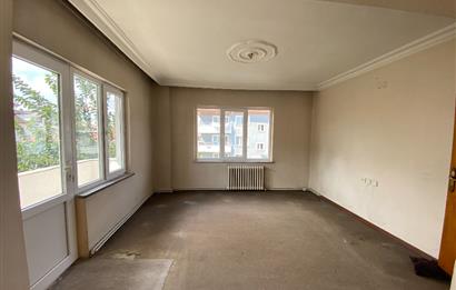 C21 İZ MEHMET ÇAKAR'DAN SATILIK  ARAKAT DAİRE...