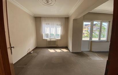 C21 İZ MEHMET ÇAKAR'DAN SATILIK  ARAKAT DAİRE...