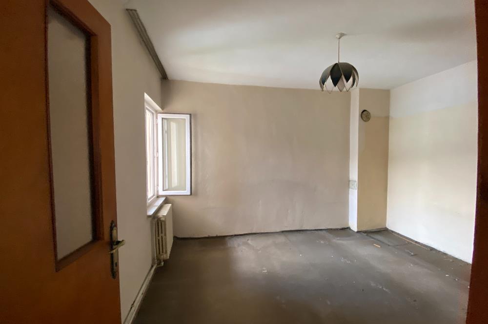 C21 İZ MEHMET ÇAKAR'DAN SATILIK  ARAKAT DAİRE...