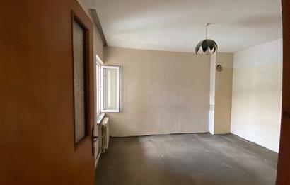 C21 İZ MEHMET ÇAKAR'DAN SATILIK  ARAKAT DAİRE...